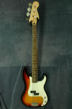 Fender Precision Bass